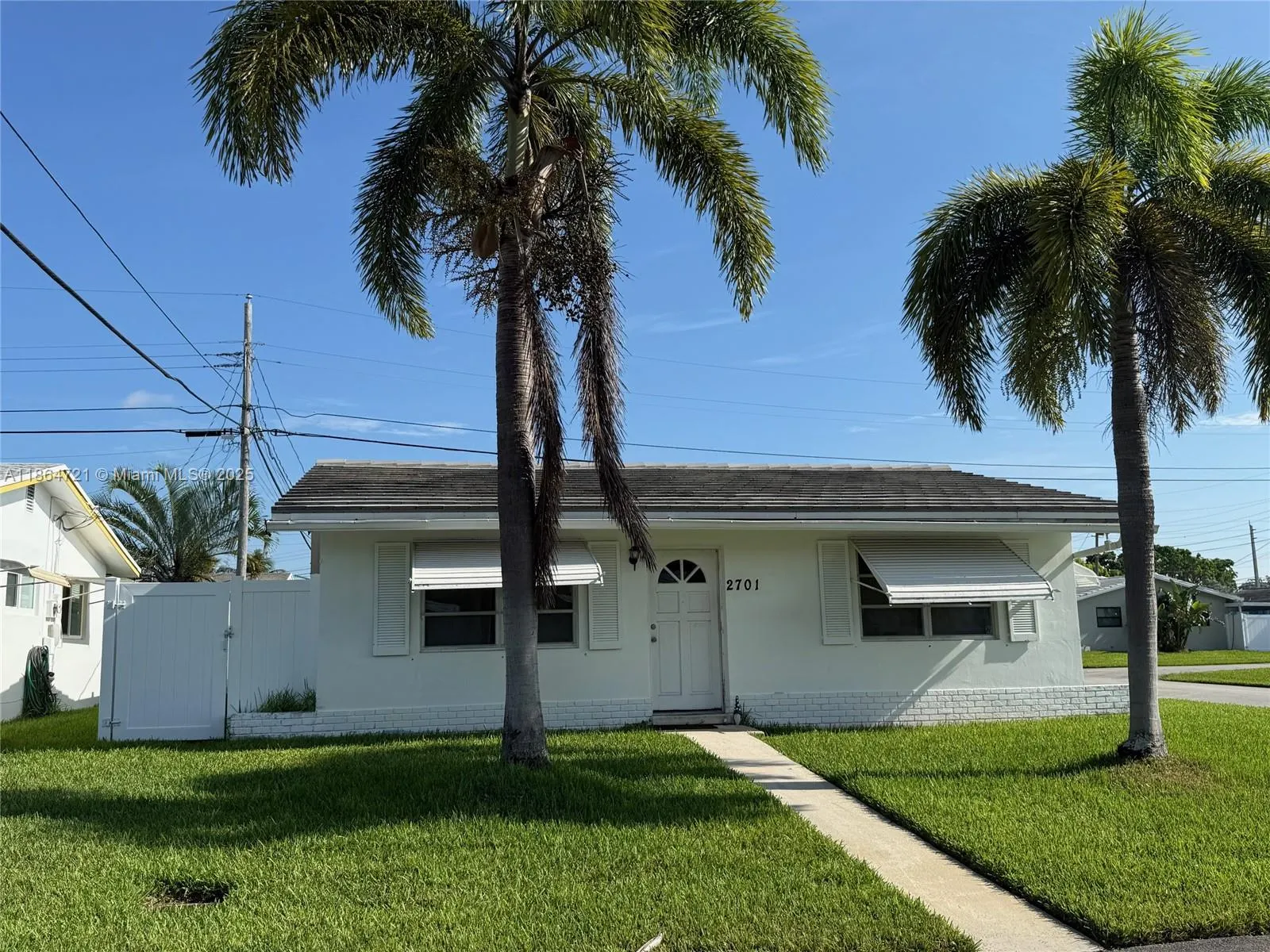 2701 NW 52nd Ct