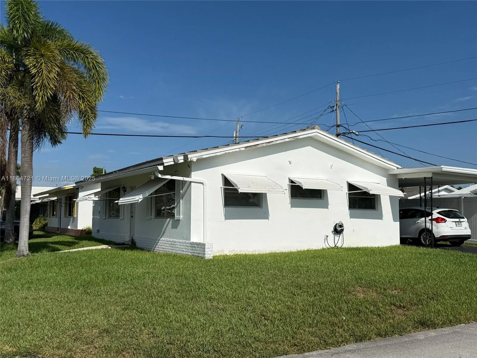 2701 NW 52nd Ct