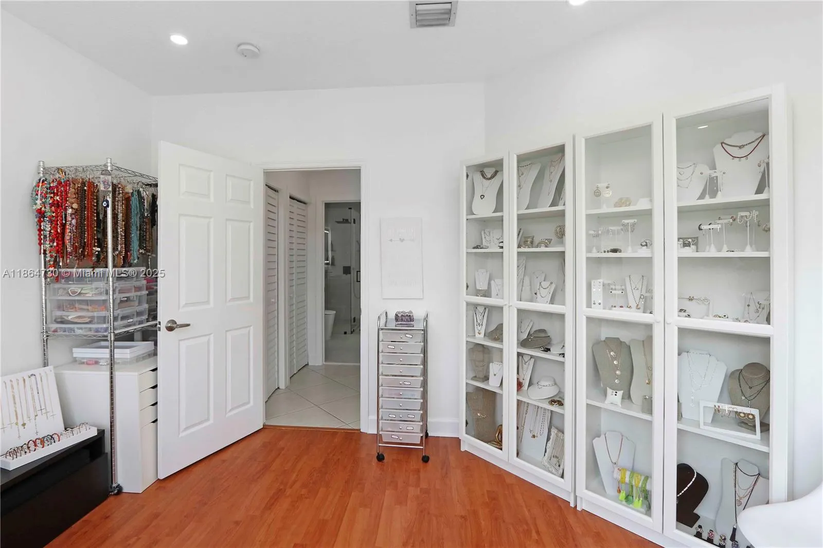 3940 SW 144th Ter
