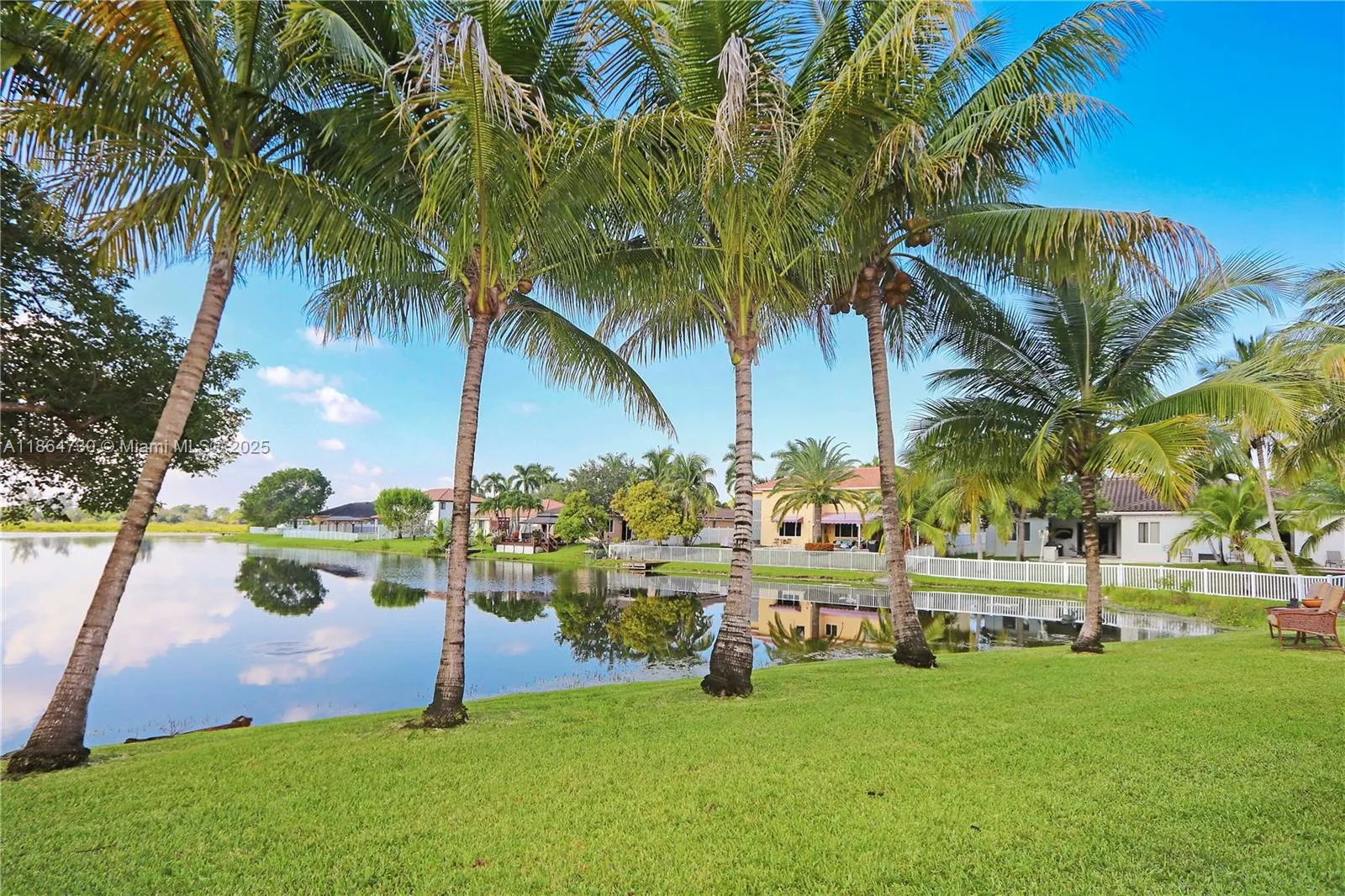 3940 SW 144th Ter