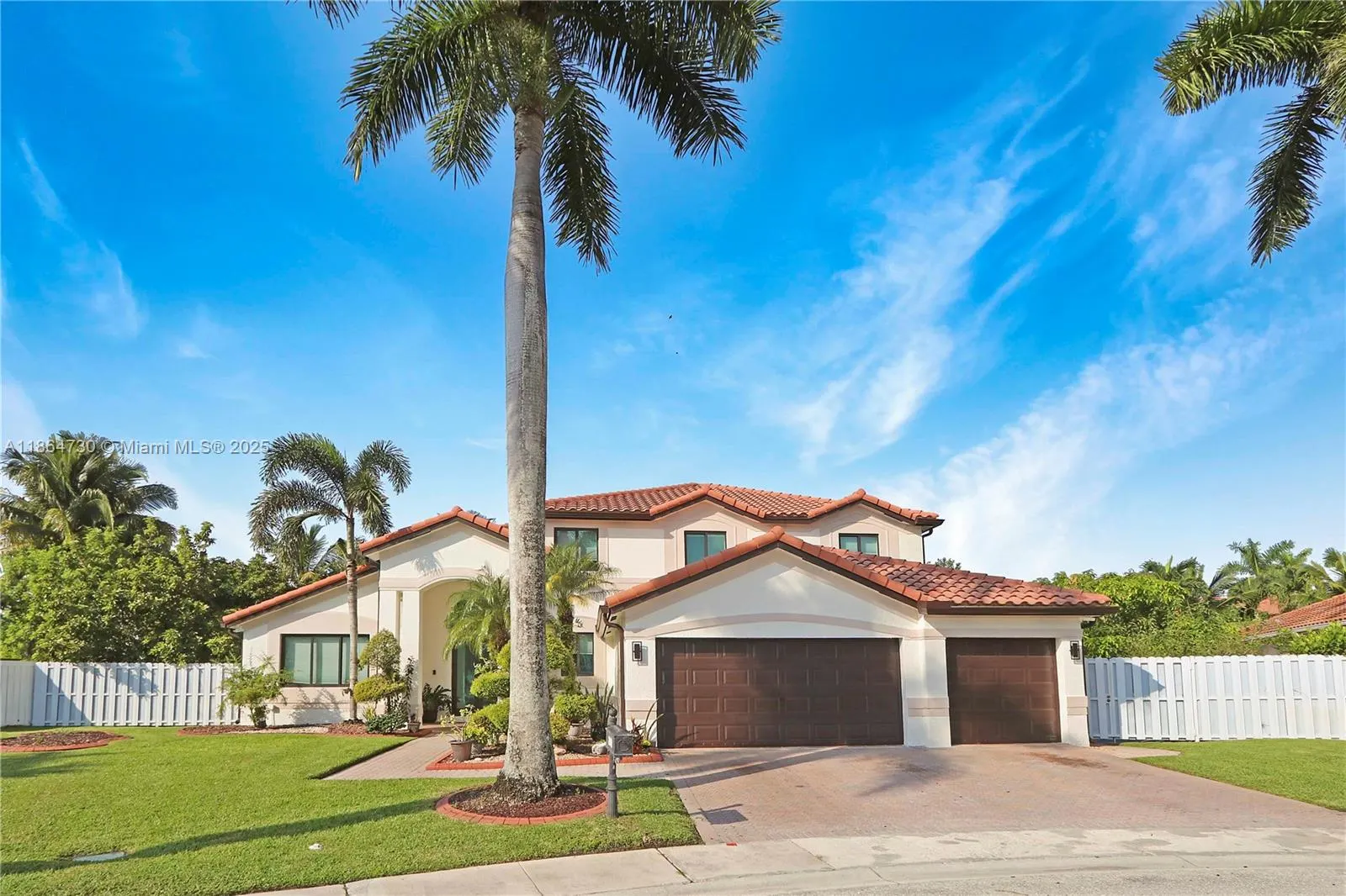 3940 SW 144th Ter