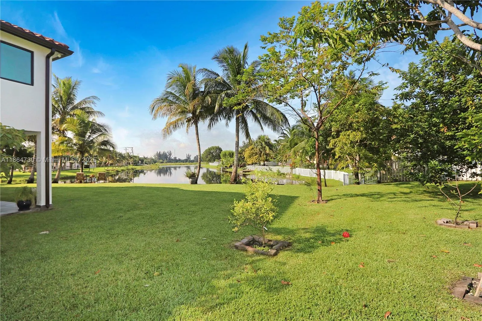 3940 SW 144th Ter