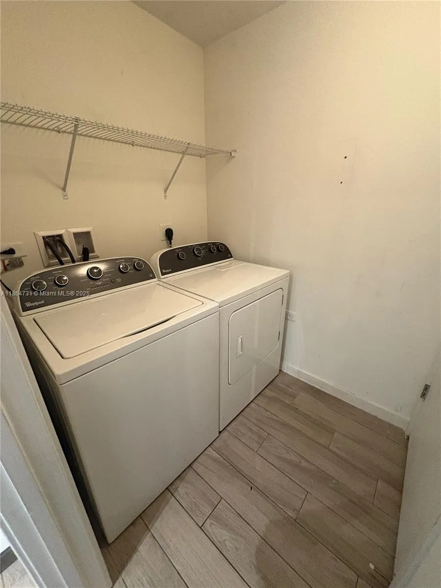 999 SW 1st Ave, #1615
