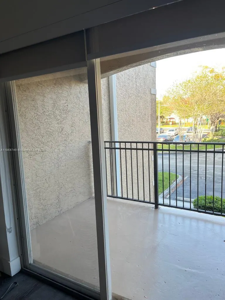 101 SW 117th Ave, #7205