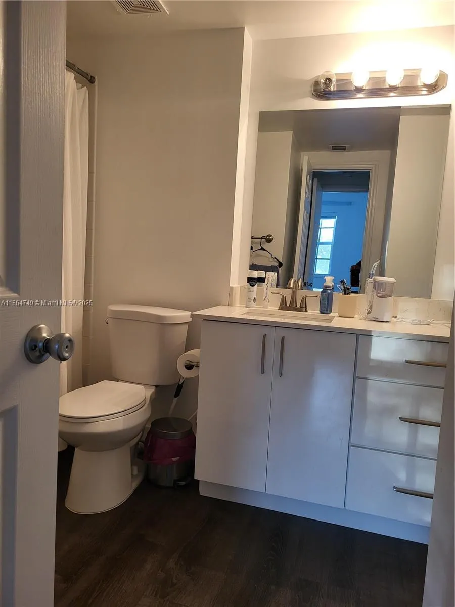101 SW 117th Ave, #7205