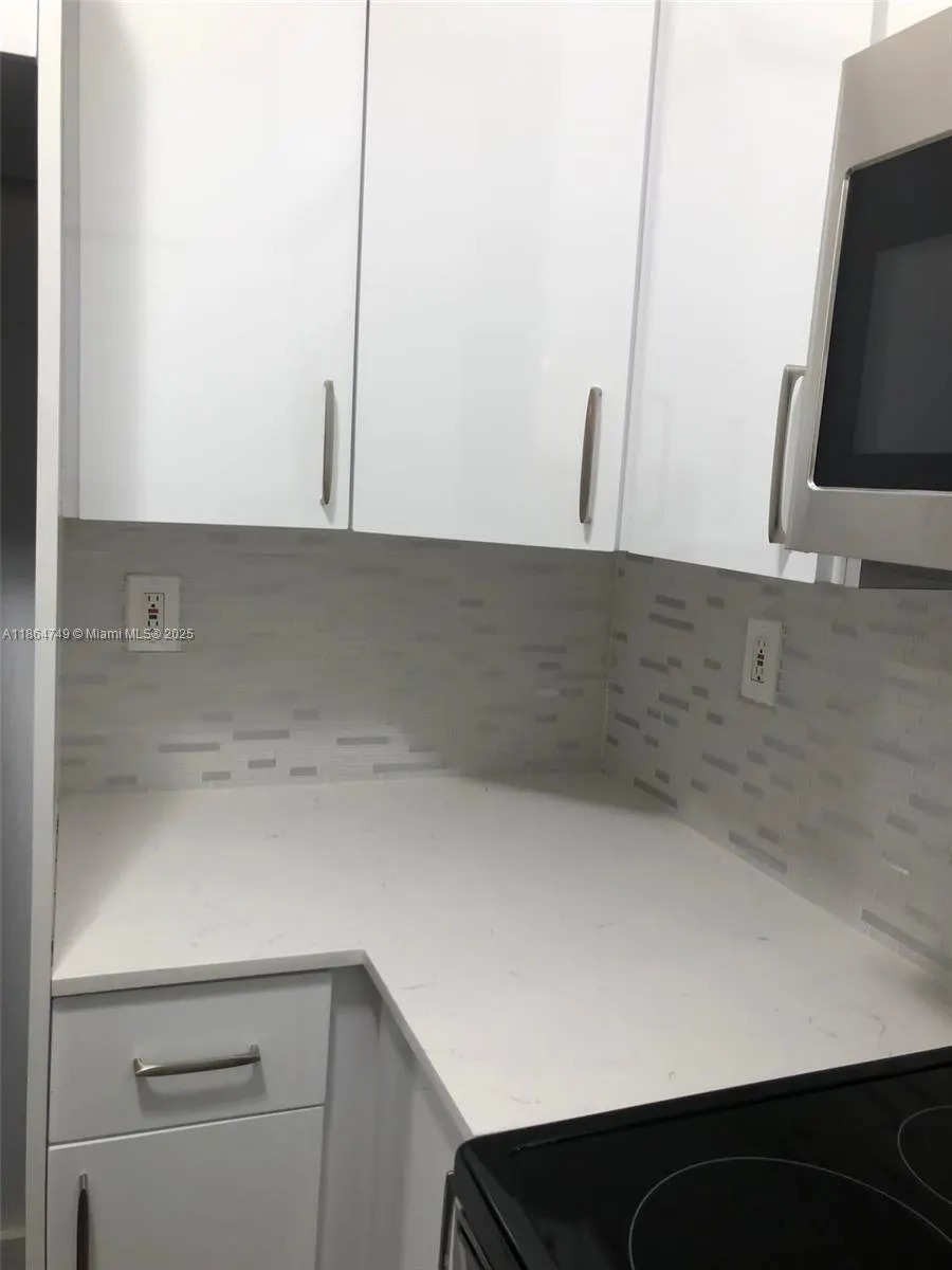 101 SW 117th Ave, #7205