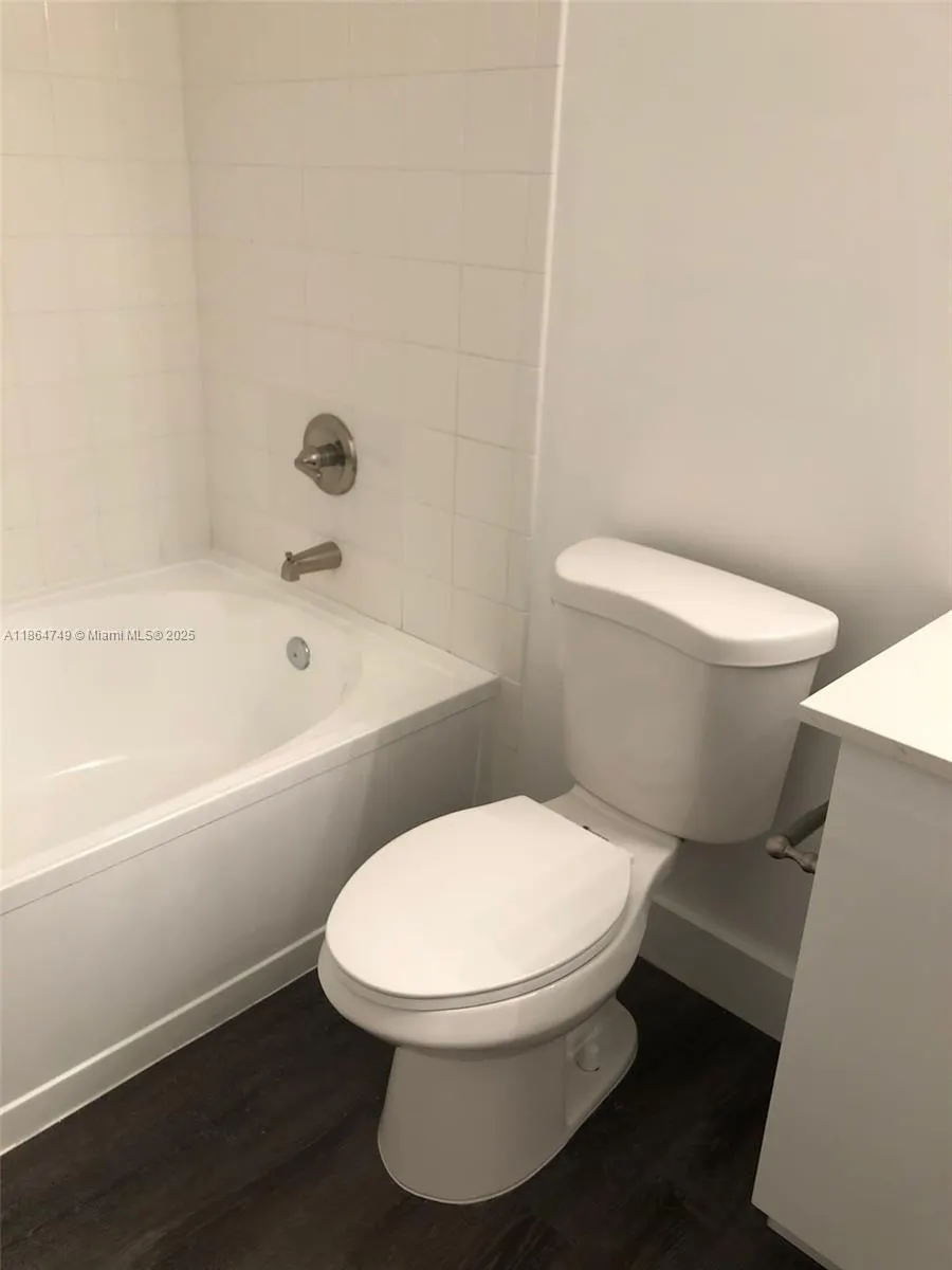 101 SW 117th Ave, #7205