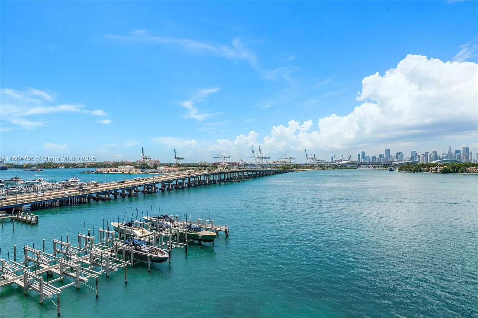 540 West Ave, #712