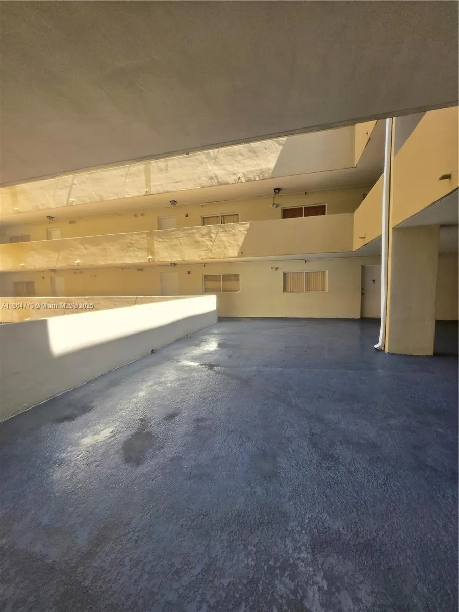 2647 NW 25th Ave, #202