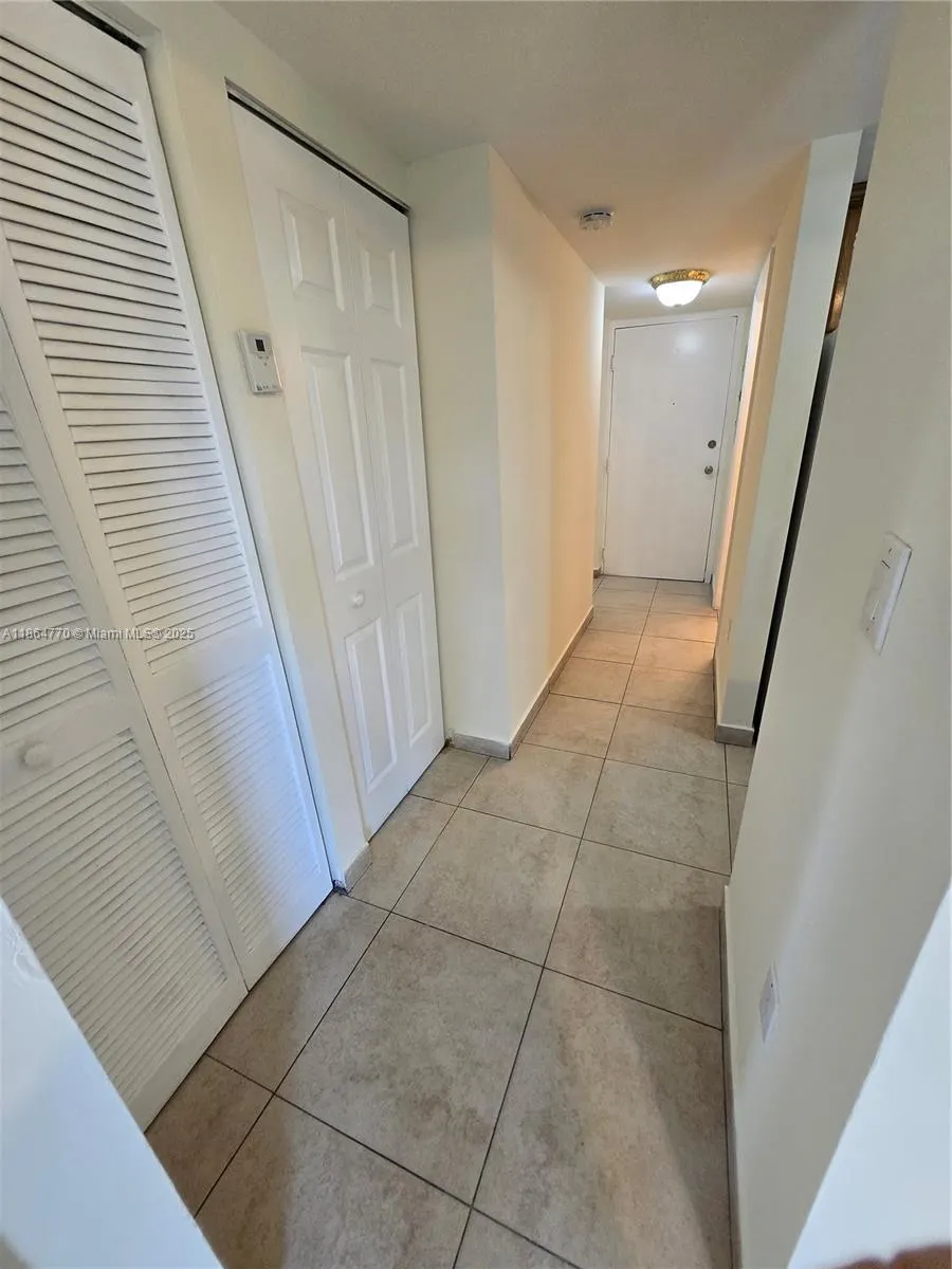 2647 NW 25th Ave, #202