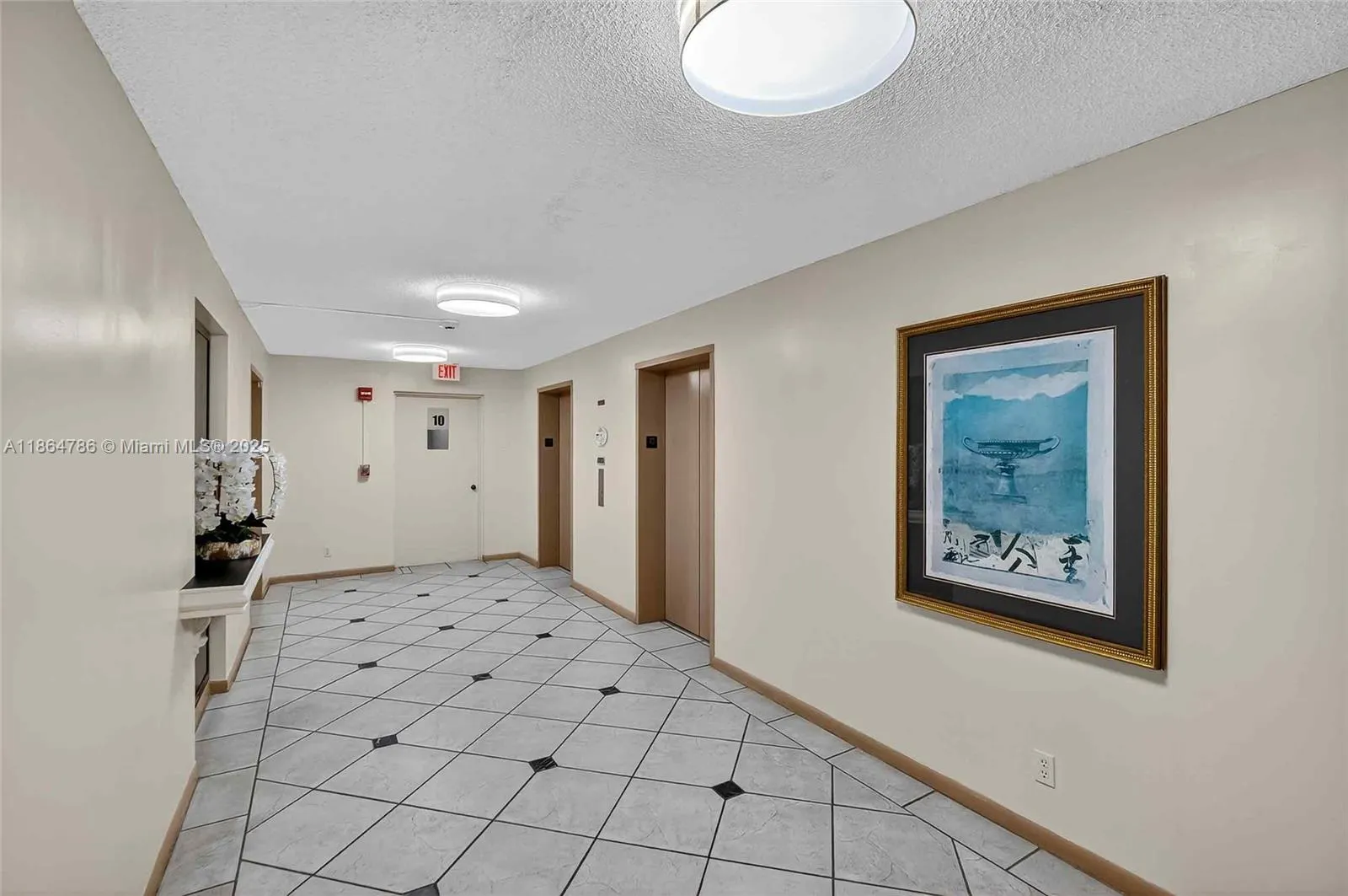 500 Three Islands Blvd, #1001