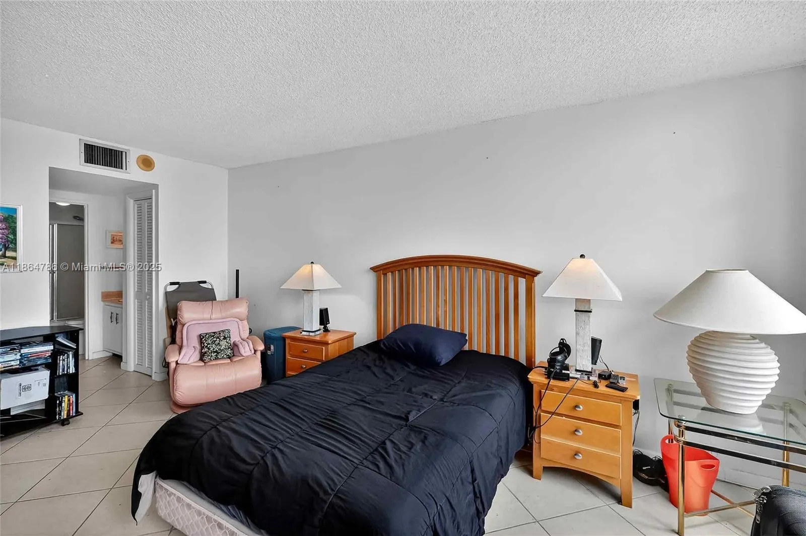500 Three Islands Blvd, #1001