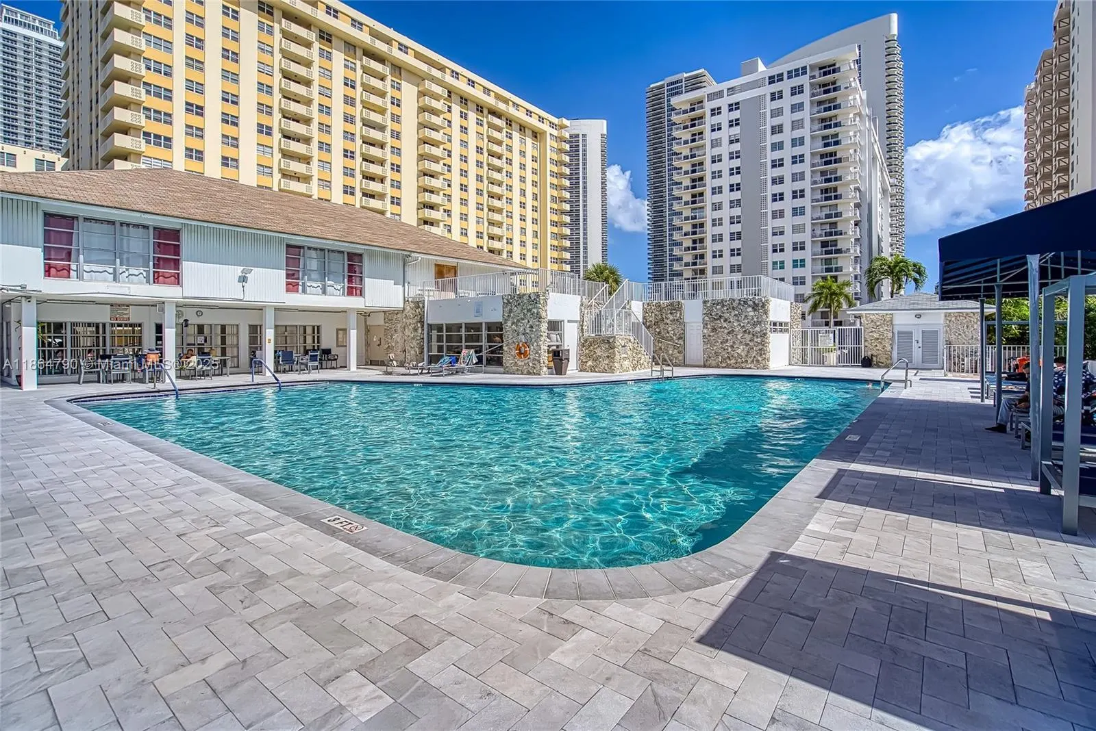 1849 S Ocean Dr, #905
