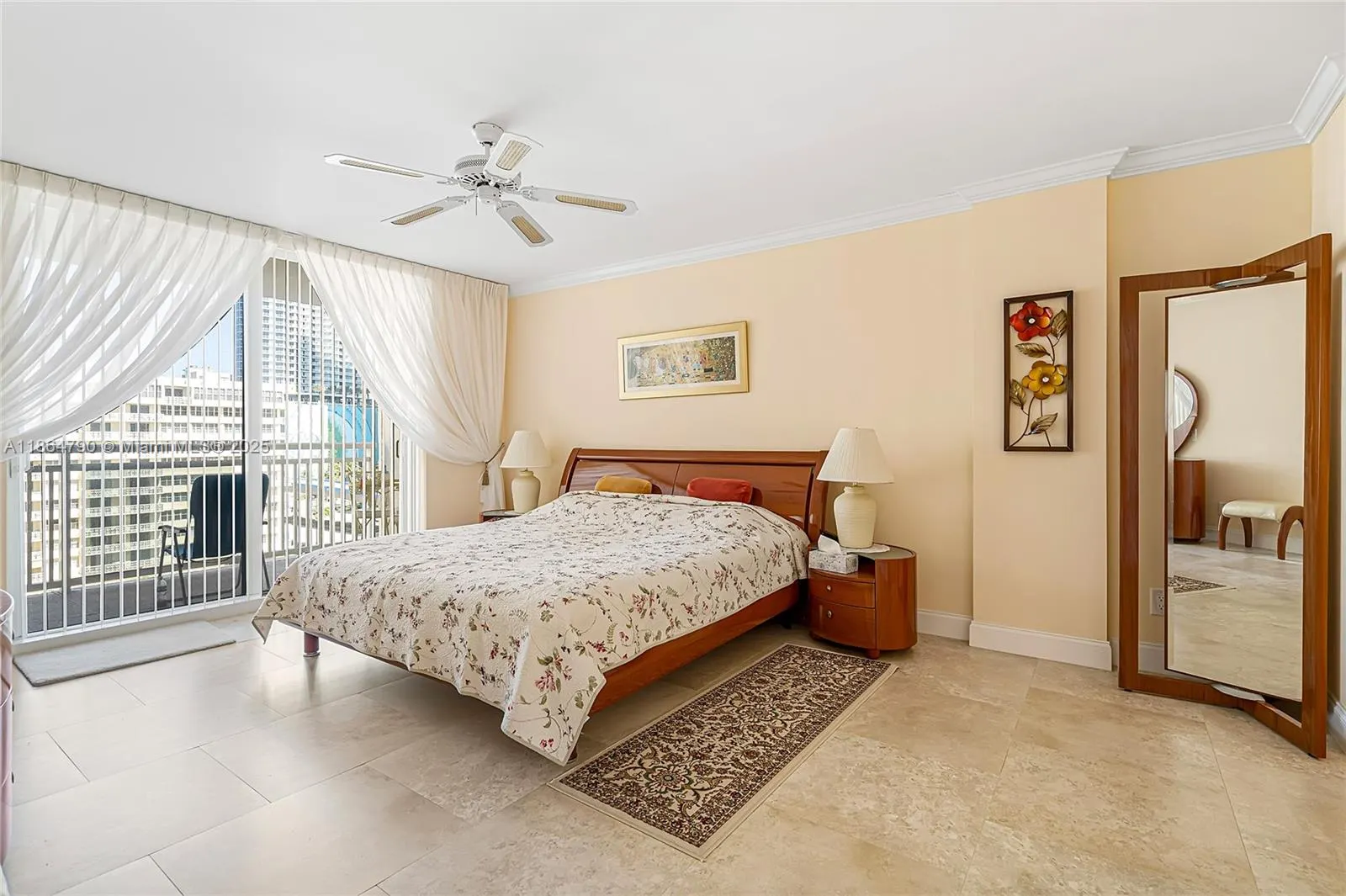 1849 S Ocean Dr, #905