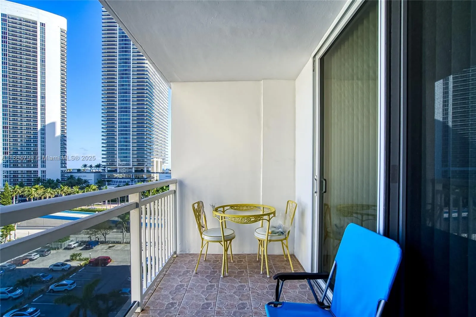 1849 S Ocean Dr, #905