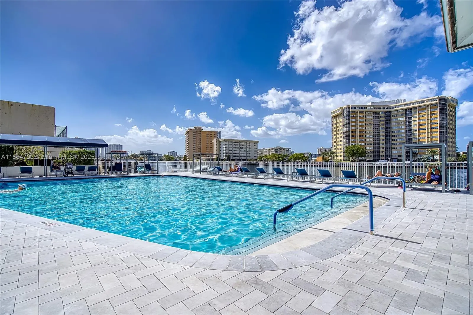 1849 S Ocean Dr, #905