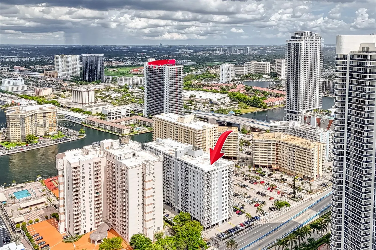1849 S Ocean Dr, #905