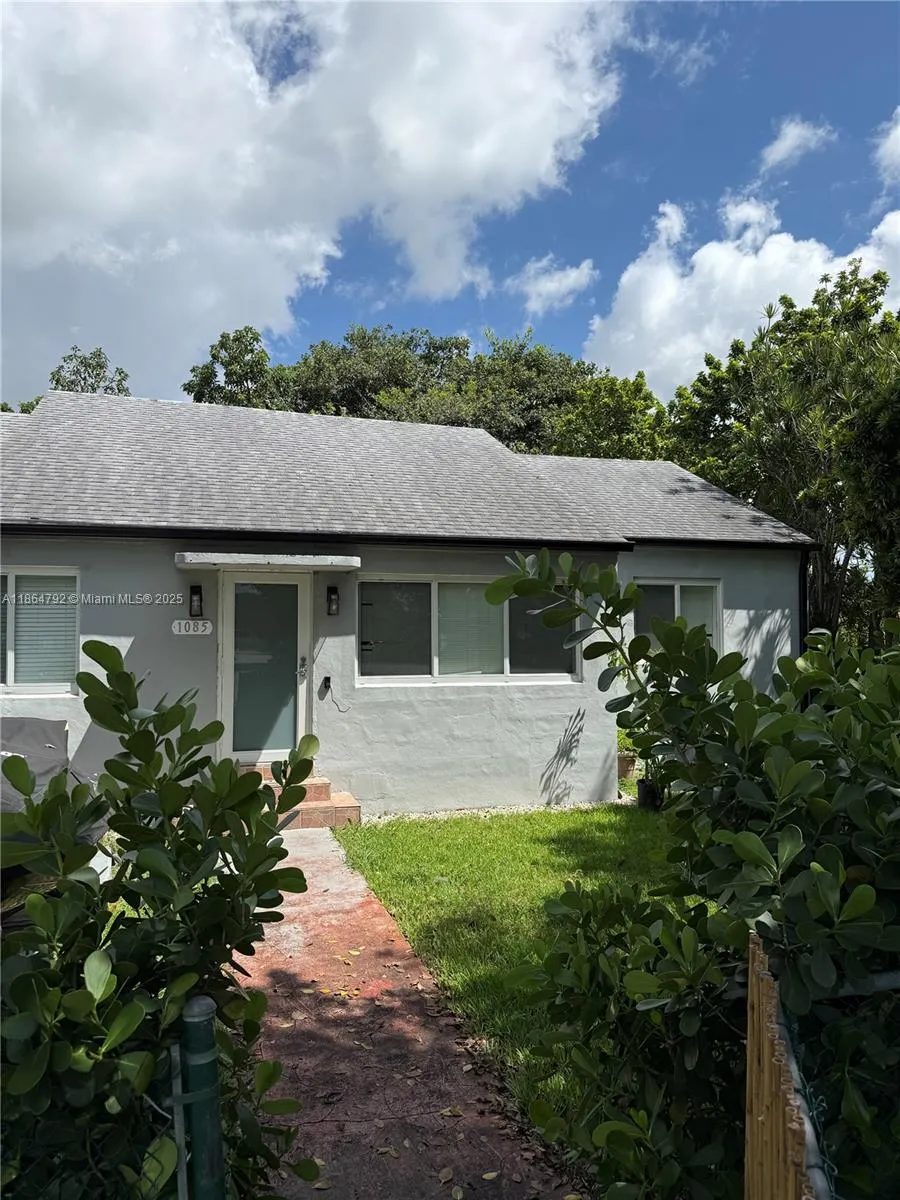 1085 NW 48th St