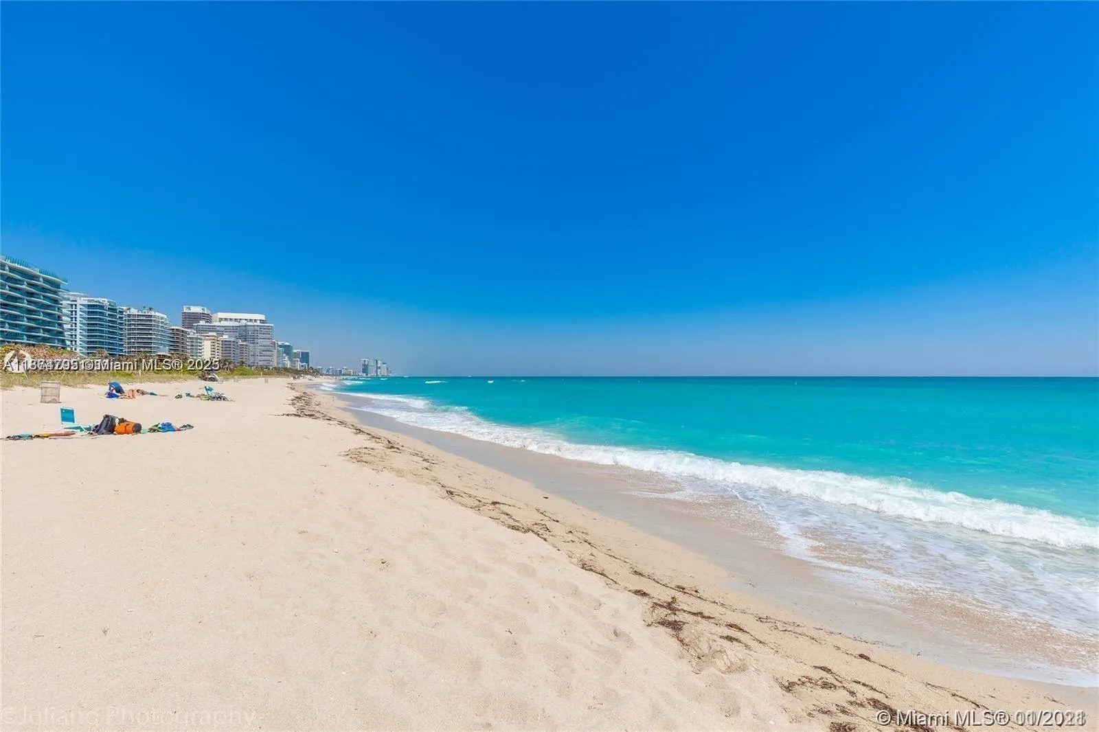 9225 Collins Ave, #307