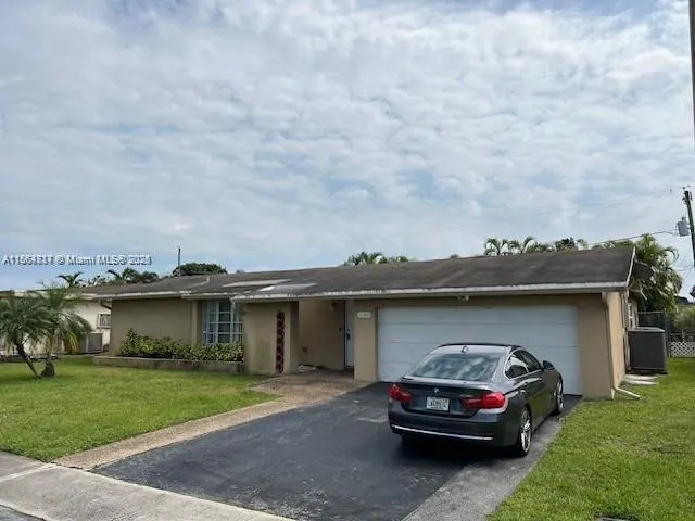 11360 NW 30th Pl, #0