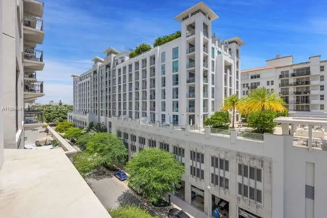 301 Altara Ave, #511