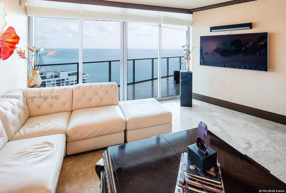 3101 S Ocean Dr, #2707