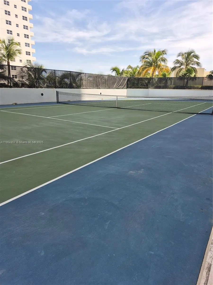 3101 S Ocean Dr, #2707