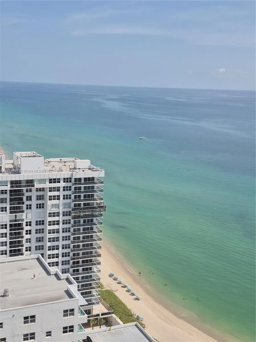 3101 S Ocean Dr, #2707