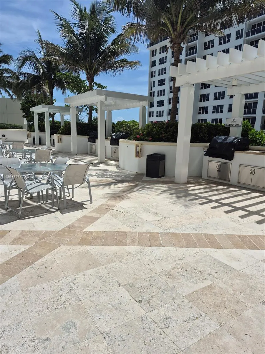 3101 S Ocean Dr, #2707