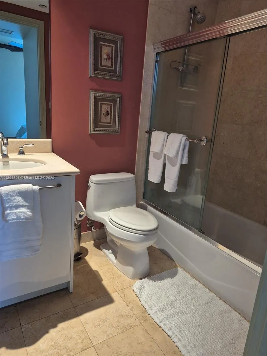 3101 S Ocean Dr, #2707
