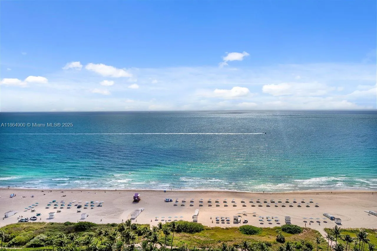 100 S Pointe Dr, #2208