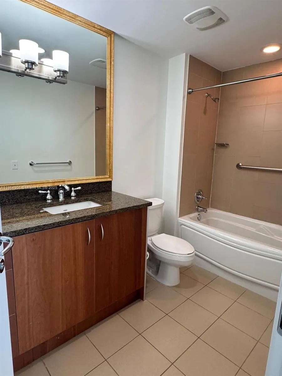 300 S Biscayne Blvd, #T-1514