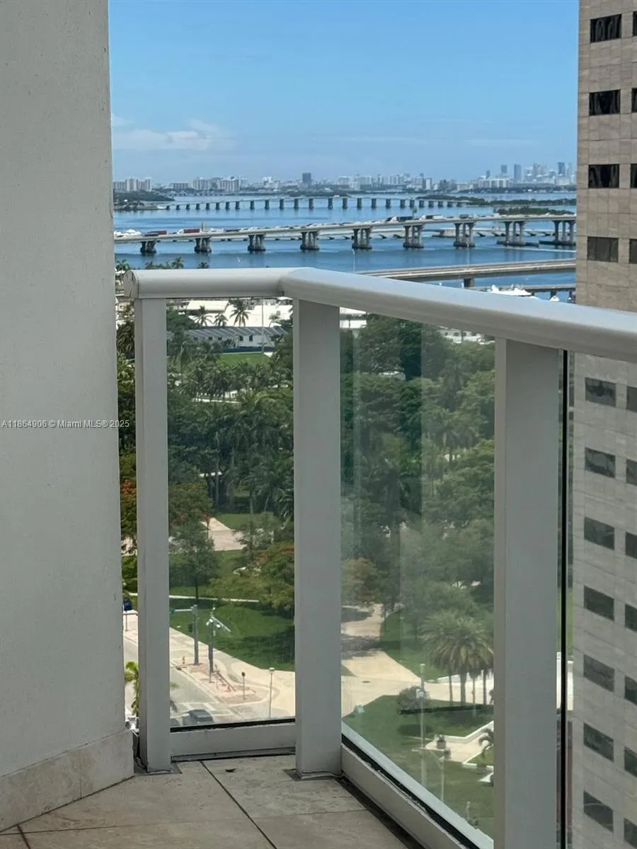 300 S Biscayne Blvd, #T-1514