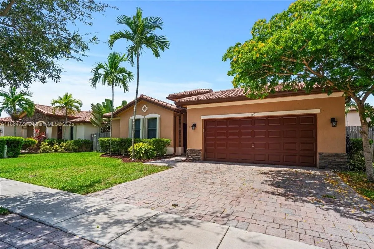 140 SE 36th Ter