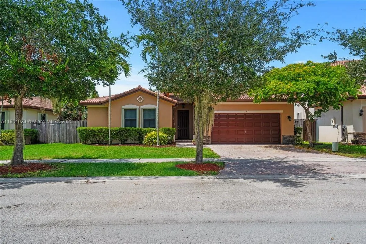 140 SE 36th Ter