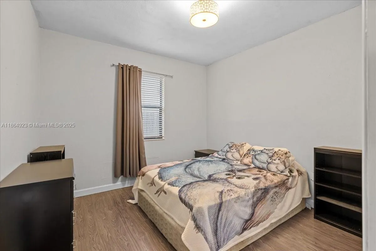 140 SE 36th Ter