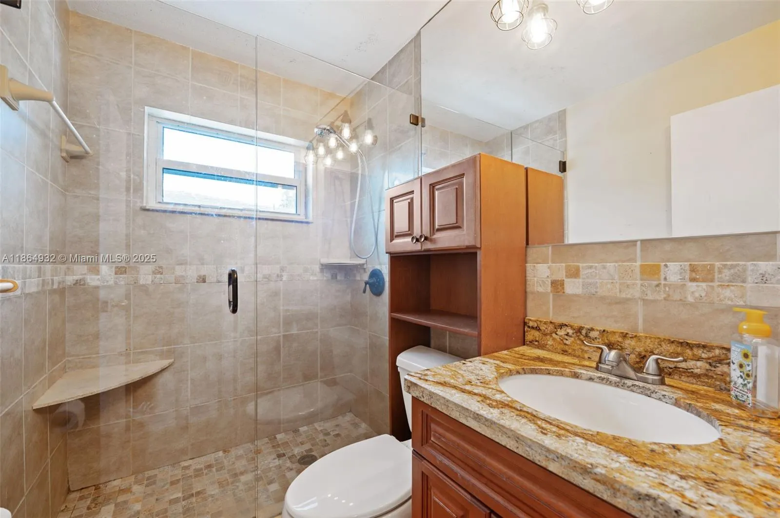 7321 E Mcarthur Pkwy
