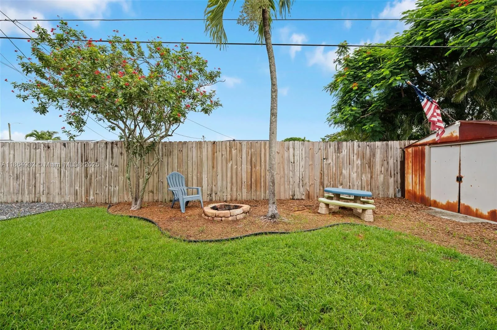 7321 E Mcarthur Pkwy