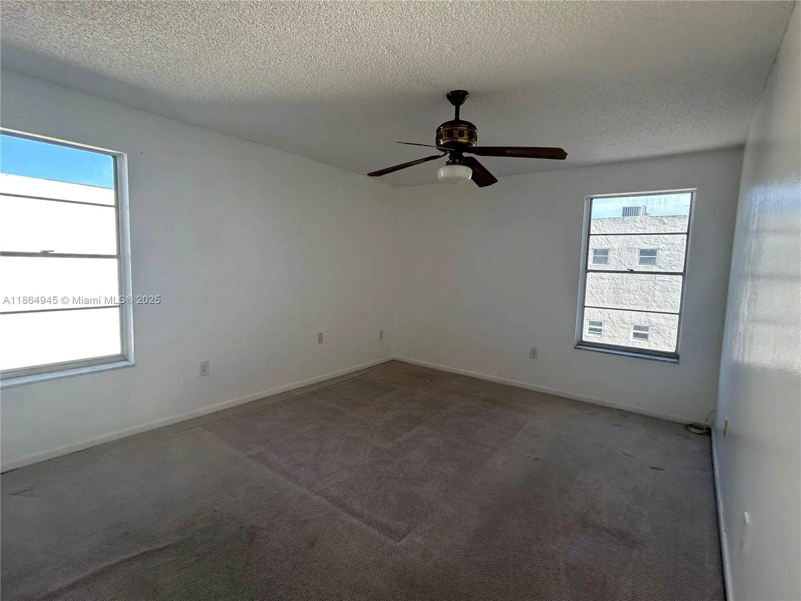 16750 NE 10th Ave, #322