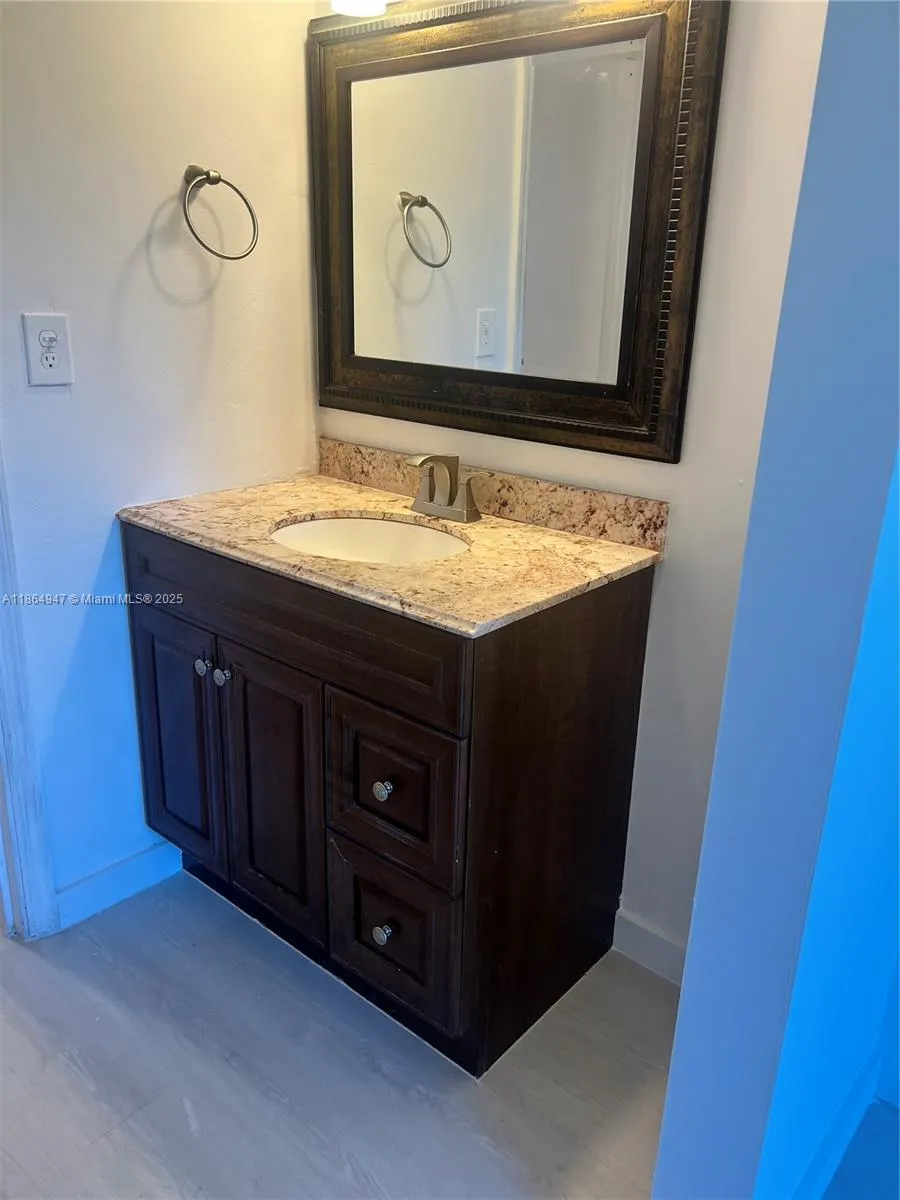 3621 NW 95th Ter, #523