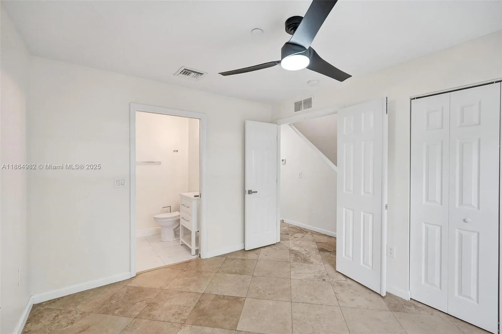 1033 NE 17th Way, #803