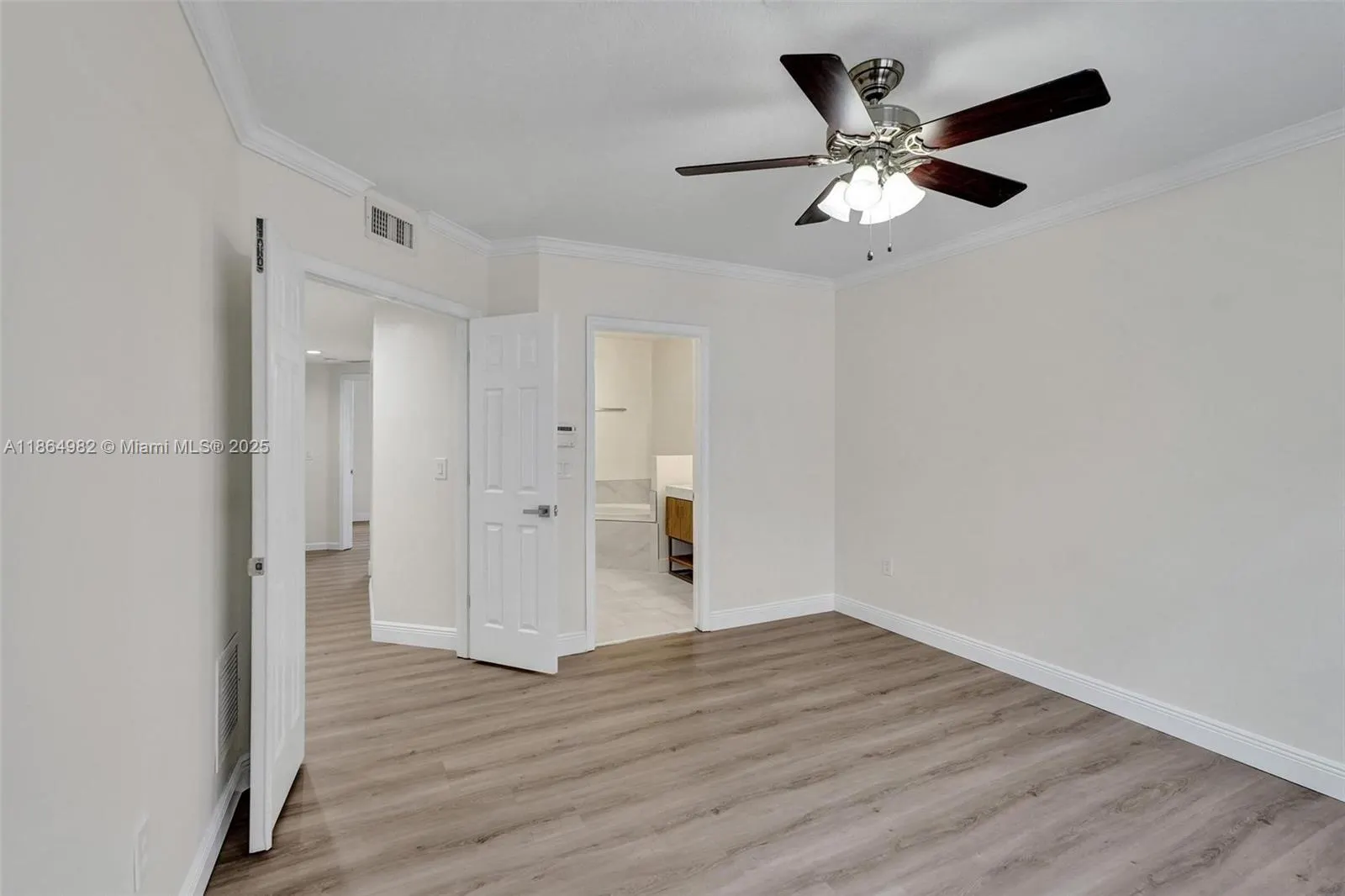 1033 NE 17th Way, #803
