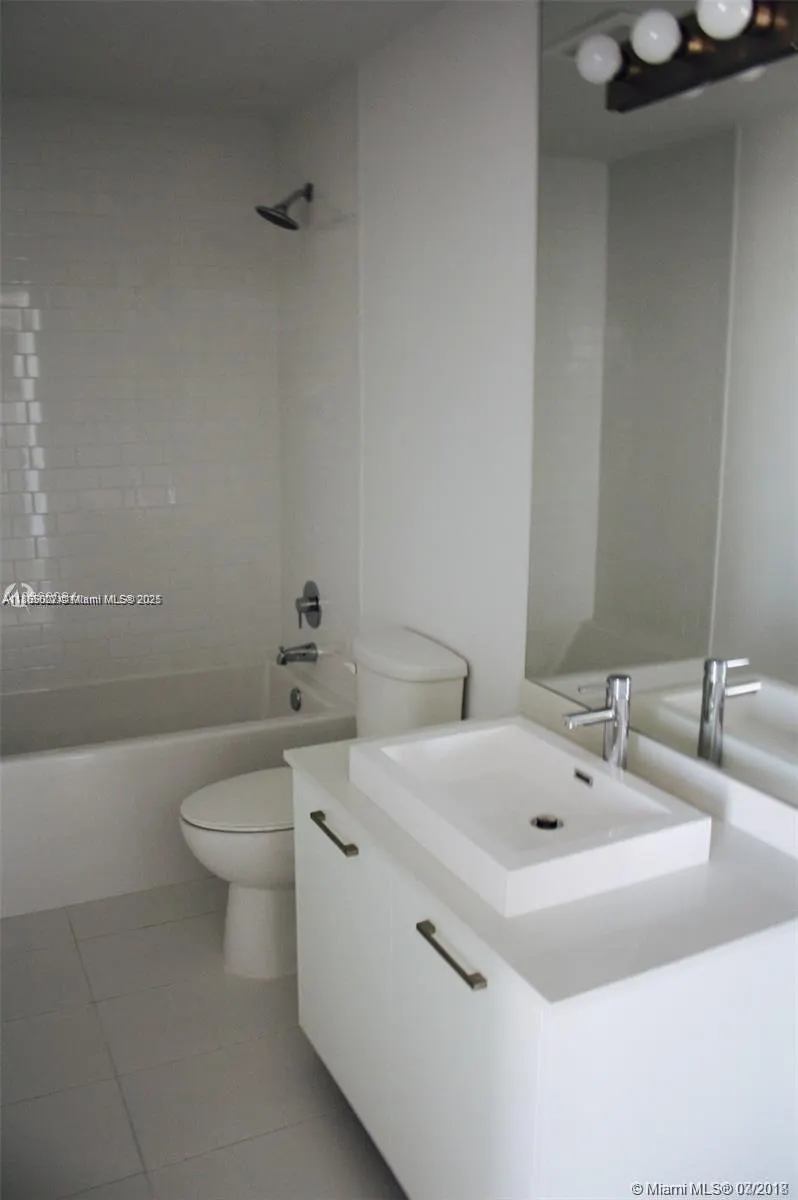 151 SE 1st St, #1908
