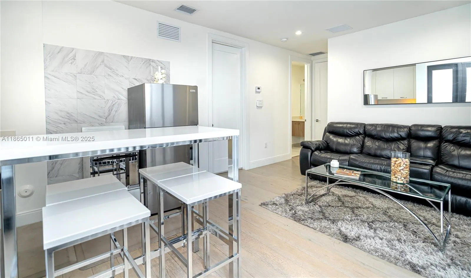 8263 NW 47th Ter
