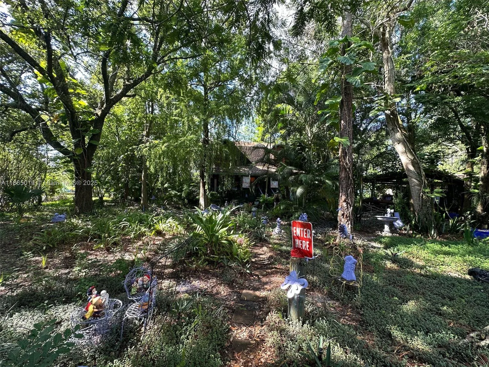 13130 N 44th Pl N