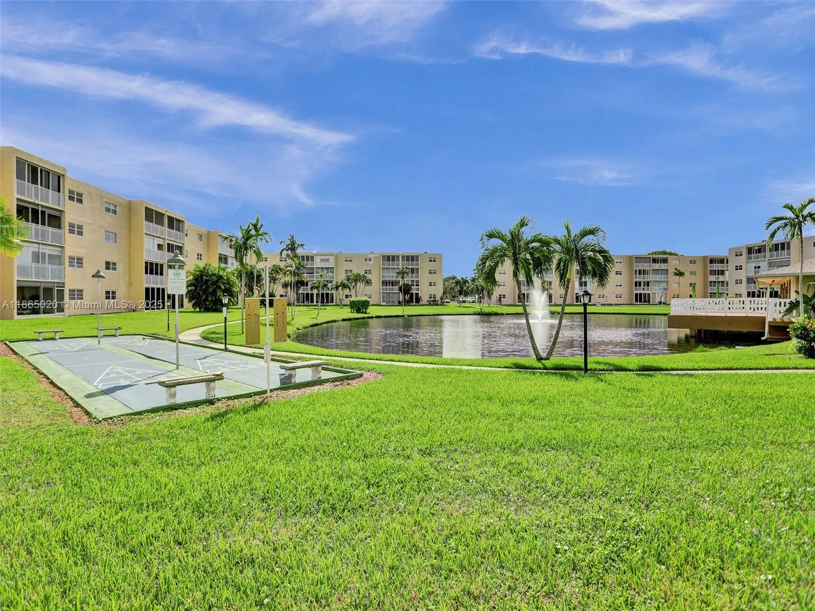 205 SE 11th Ter, #302