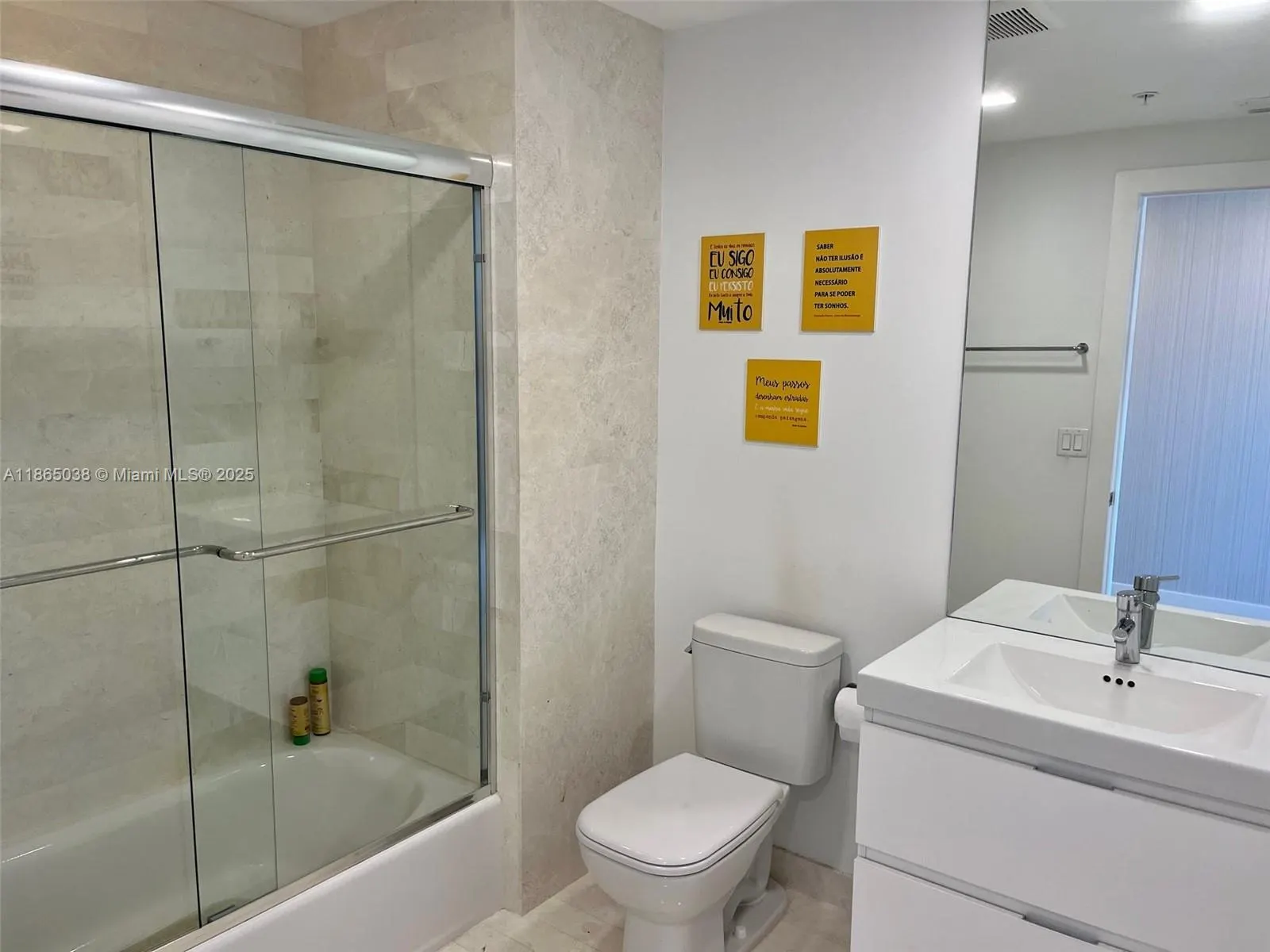 17111 Biscayne Blvd, #1806