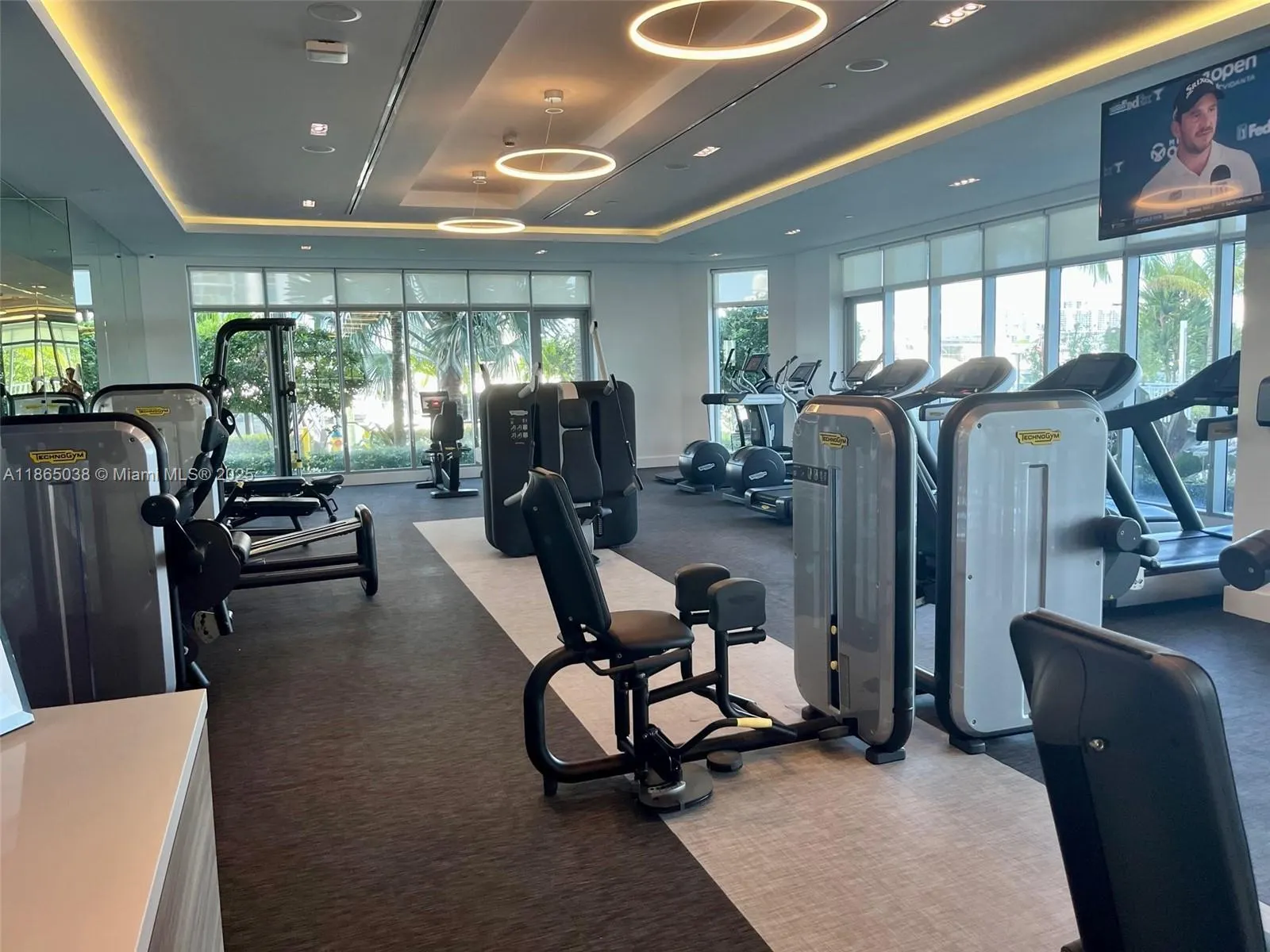 17111 Biscayne Blvd, #1806