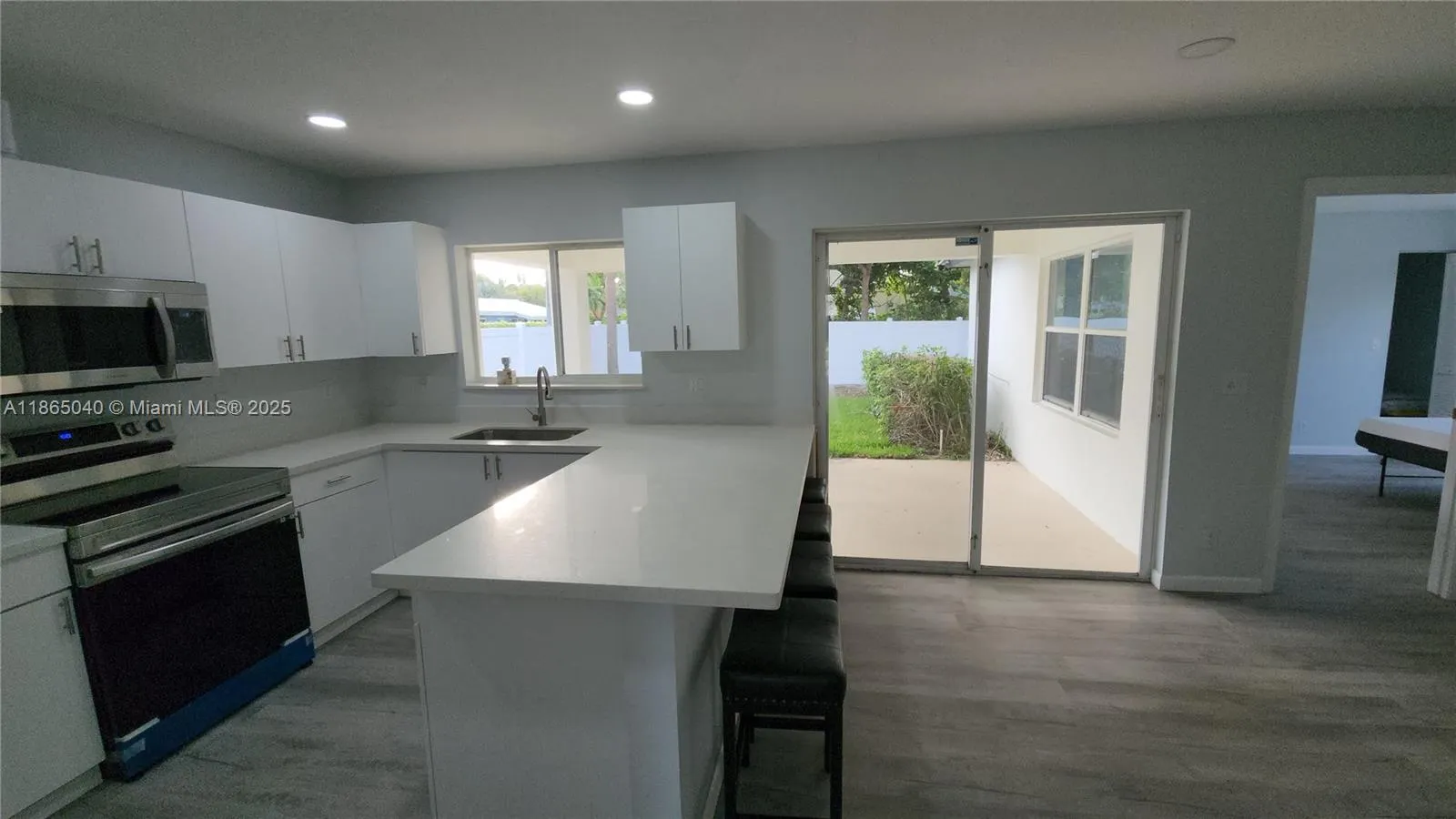 1701 NW 6th Ave