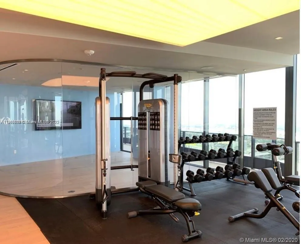 1000 Brickell Plz, #3010
